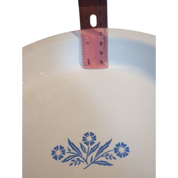 Vintage Corning Ware Blue Cornflower P-309 9" x 1 1/4" Pie Plate Baking Dish - Picture 4 of 4